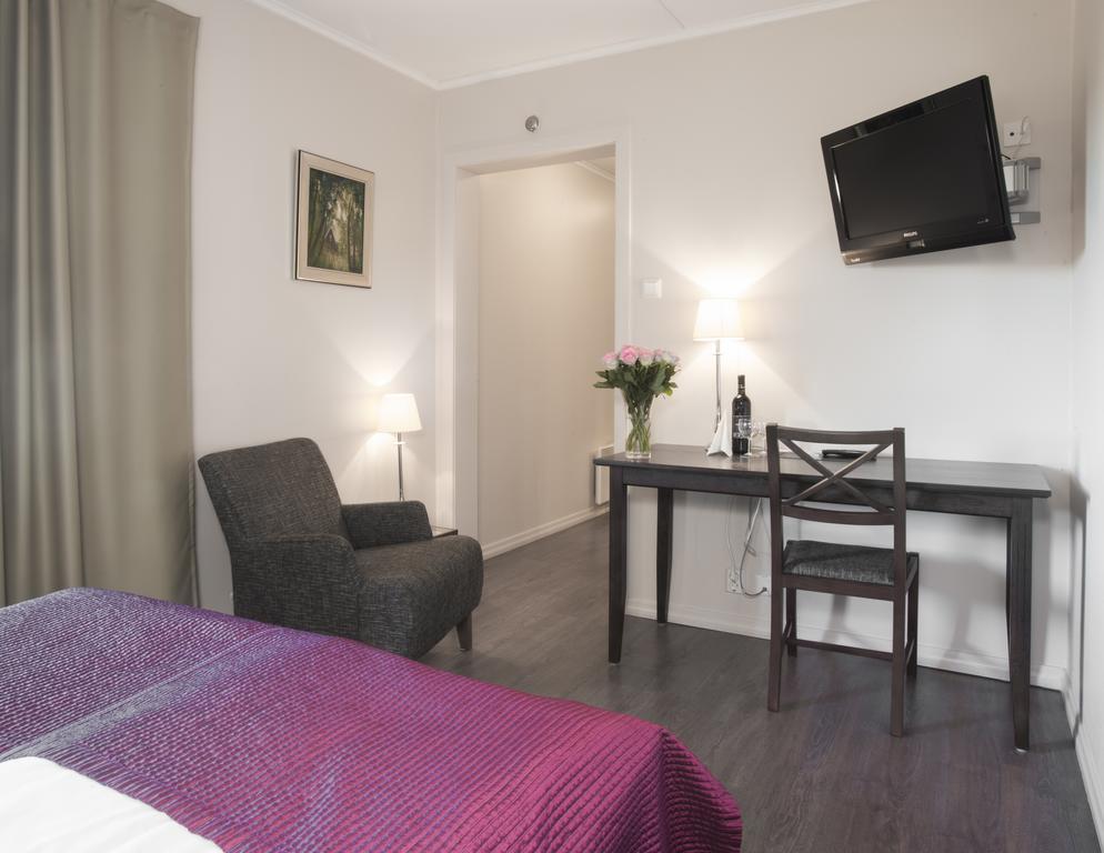Home Hotel Park Halden Ngoại thất bức ảnh