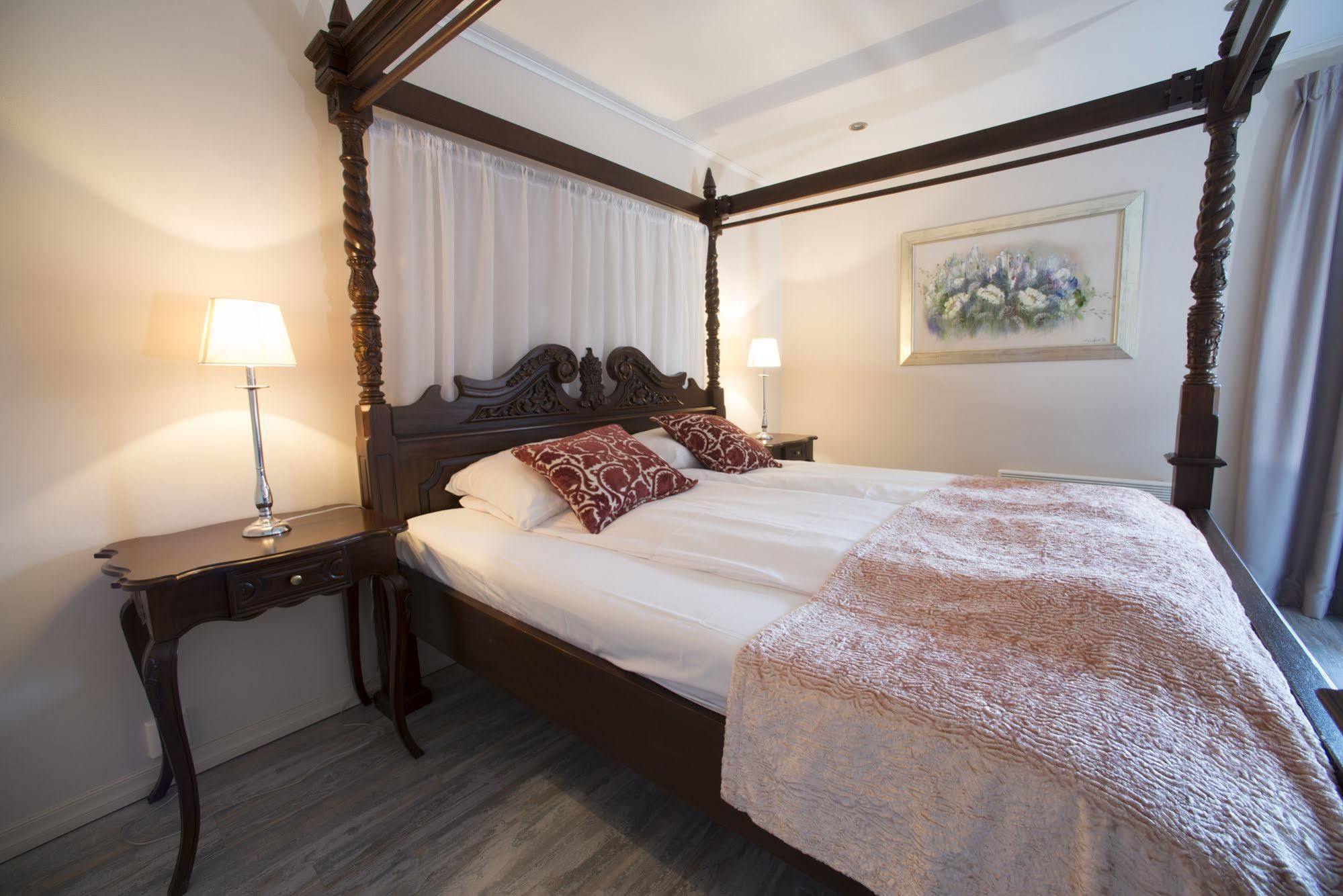 Home Hotel Park Halden Ngoại thất bức ảnh