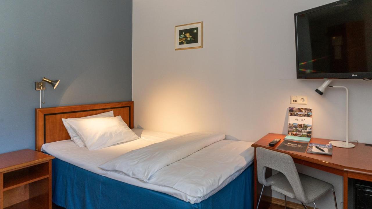 Home Hotel Park Halden Ngoại thất bức ảnh