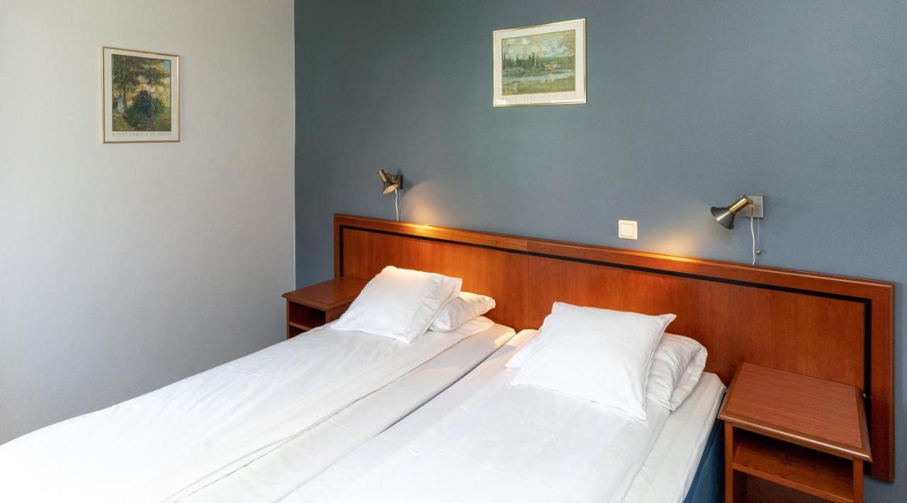 Home Hotel Park Halden Ngoại thất bức ảnh